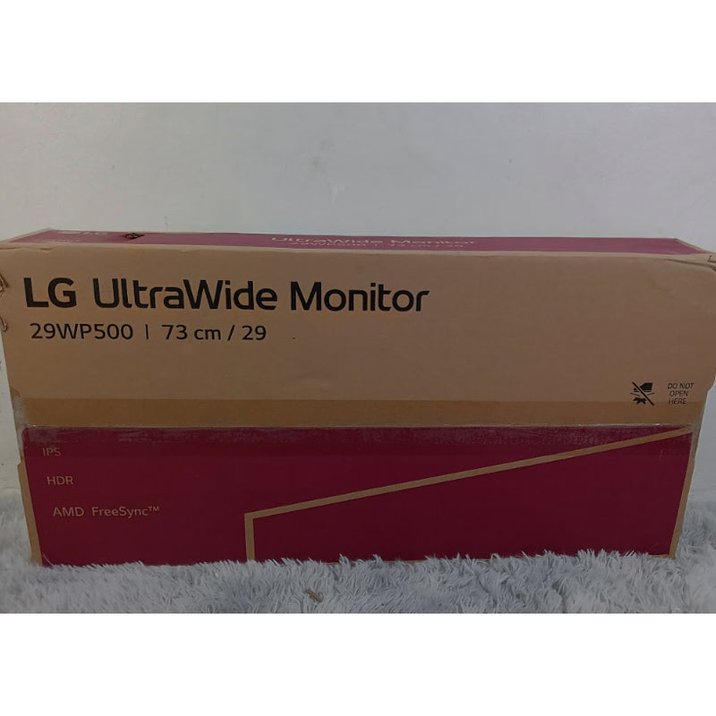 Humble LG Ultra Wide Monitor 29" (29WP500)